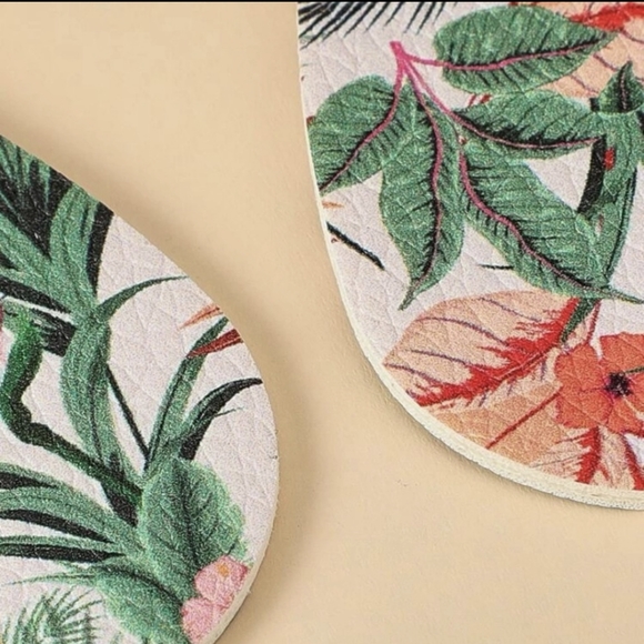 Tropical Leather Teardrop Earrings - Picture 4 of 4